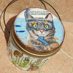sale　リメイク缶　蚊取り線香缶　夏の猫