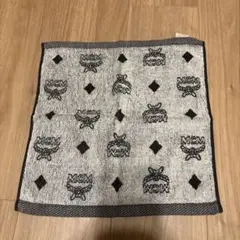 【新品 未使用】MCM ハンドタオル
