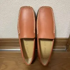 新品、未使用　GIO SPORT オレンジ色のローファーシューズ　サイズ35