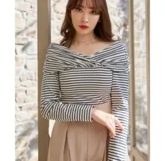 Herlipto ハーリップトゥ2Way Shoulder Ruched Top