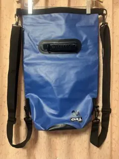 GULL ショルダーベルト付き防水バッグ　20L