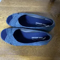 COULEUR VARIE クロスオープントゥ軽量パンプス