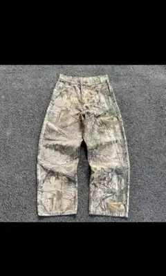 Carhartt リアルツリーパンツ