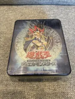 遊戯王 2003 2004 TIN缶　2個　未開封　シュリンク付き 絶版 未開封 遊戯王 ブースターパックコレクターズティン2003