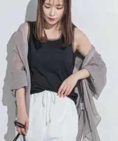 [新品未使用] ビッキー VICKY ラメタンクトップ