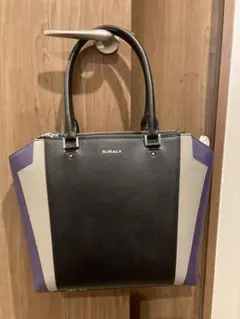 【美品】本革　トートバッグ ショルダー A4可