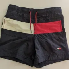Tommy Hilfiger ネイビーショートパンツ 4-5サイズ