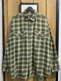 Item thumbnail for item a473ac68-8e20-4e44-a857-bf32368ef114