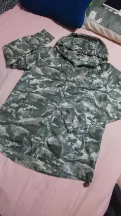 Quicksilver クイックシルバー パーカー(S)
