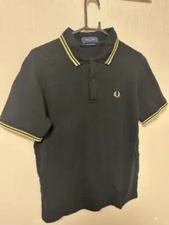 FRED PERRY ブラックポロシャツ