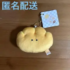 つぶらな瞳のパン屋　クリームパン