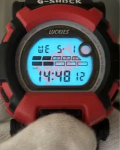 【新品未使用】G-SHOCK ラッキーストライク　緑 2025年最新】G SHOCK LUCKY STRIKEの人気アイテム - メルカリ
