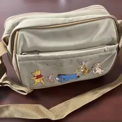 (8-39)くまのプーさん 多機能ショルダーバッグ25×18×10未使用品