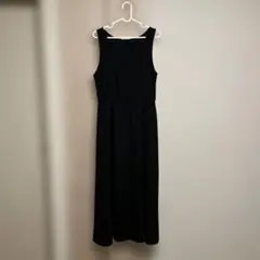 ピーチジョン黒のノースリーブロングワンピース