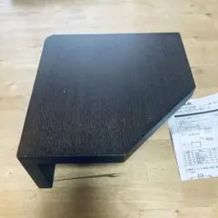 壁に付けられる家具コーナー棚