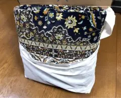 Item thumbnail for item 003720d8-48c8-4321-b4c9-1ca0a7fb8508