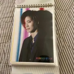 宝塚歌劇団　星組　極美慎RISING STAR 写真
