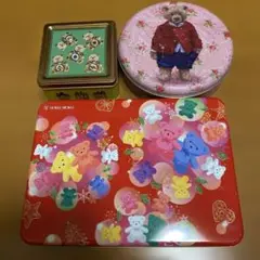 テディべア空き缶3個