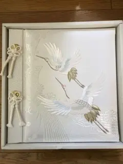 鶴刺繍の大判アルバム