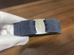 (値下げ!)フェラガモ バレッタ ネイビー