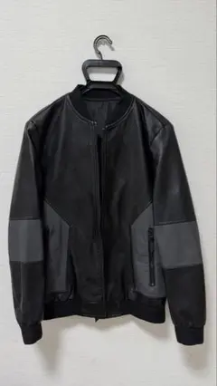 ブラック　レザーボンバージャケット　M