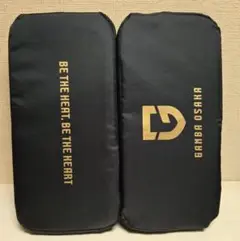 Item thumbnail for item 50c9aba4-e04d-4f67-ba2b-7ff65d6441f6