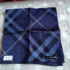 BURBERRY チェック柄 シルクハンカチ