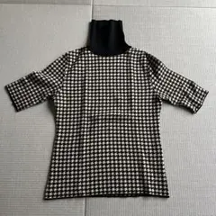 千鳥格子柄ハイネックセーター サイズ9号