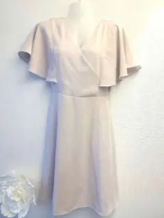 Love Bonito カシュクール フレア ワンピース M ベージュピンク