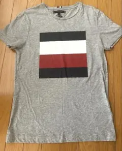 美品 トミーヒルフィガー Tシャツ S
