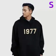 FOG Essentials エッセンシャルズ パーカー 1977 IRON