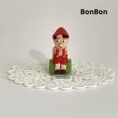 ピノキオ おもちゃの世界　フェーブ　フェーヴ　フランス　陶器　ミニチュア　置物