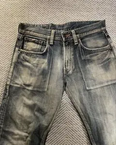 Item thumbnail for item 2efbeb1c-9246-4c80-b8f6-9b91ecae6795