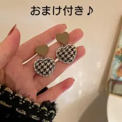 新品★匿名発送★おまけ付★ハート 千鳥格子 茶 シルバー スタッドピアス