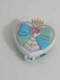 わんだふるぷりきゅあ！ シャイニーキャッツパクト ガチャガチャ