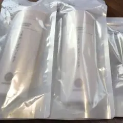 ドモホルンリンクル ボディミルク2個とハンドクリーム