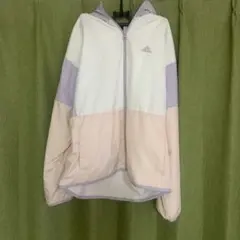 adidas ウィンドブレーカー