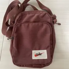 ナイキ　ショルダーバッグ