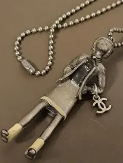 CHANELマドモアゼルココ　ドールネックレス　アニメーションブックレット CHANEL シャネル ネックレス マドモアゼル ドール 人形モチーフ
