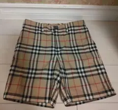 美品！BURBERRY チェック ハーフパンツ　8Y 128