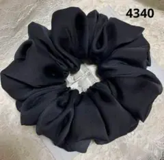 シュシュ4340黒のサテン❣️広幅large❣️