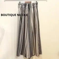 BOUTIQUE NICOLE マルチストライプワイドパンツ