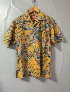 MANGO HOUSE OKINAWAのシーサー柄アロハシャツ