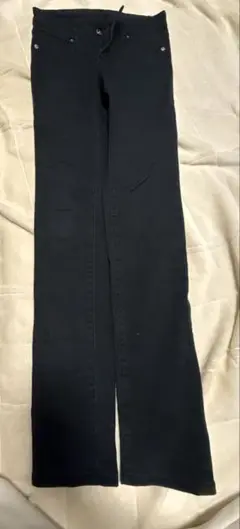 GU 黒 ズボン 64サイズ