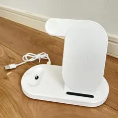 4in1 ワイヤレス充電器　充電ポート　スマホ充電