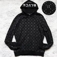 全面モノグラム✨ブラックパリ BLVCK PARIS ロゴフードパーカー