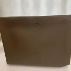 Etiahd airways アルマーニ　コラボ