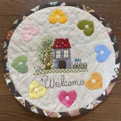 パッチワーク　キルト　刺繍　アップリケ　タペストリー