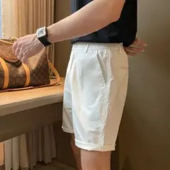 ホワイト ショートパンツ 折り返しデザイン