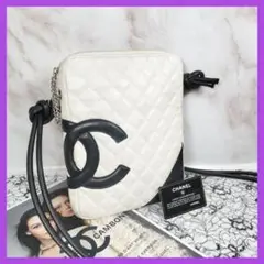 CHANEL カンボンライン ショルダーバック ポシェット ホワイト ピンク
